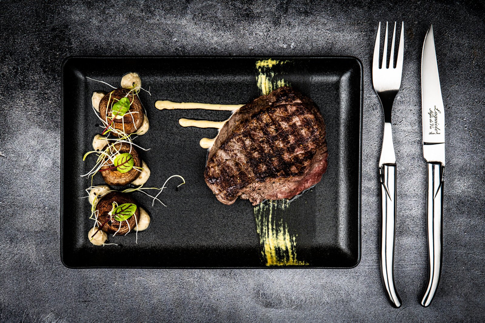 LuxSteakRVS_SF (10) Stainless Steel Steak Knives (Set of 6) | Laguiole Luxury Line